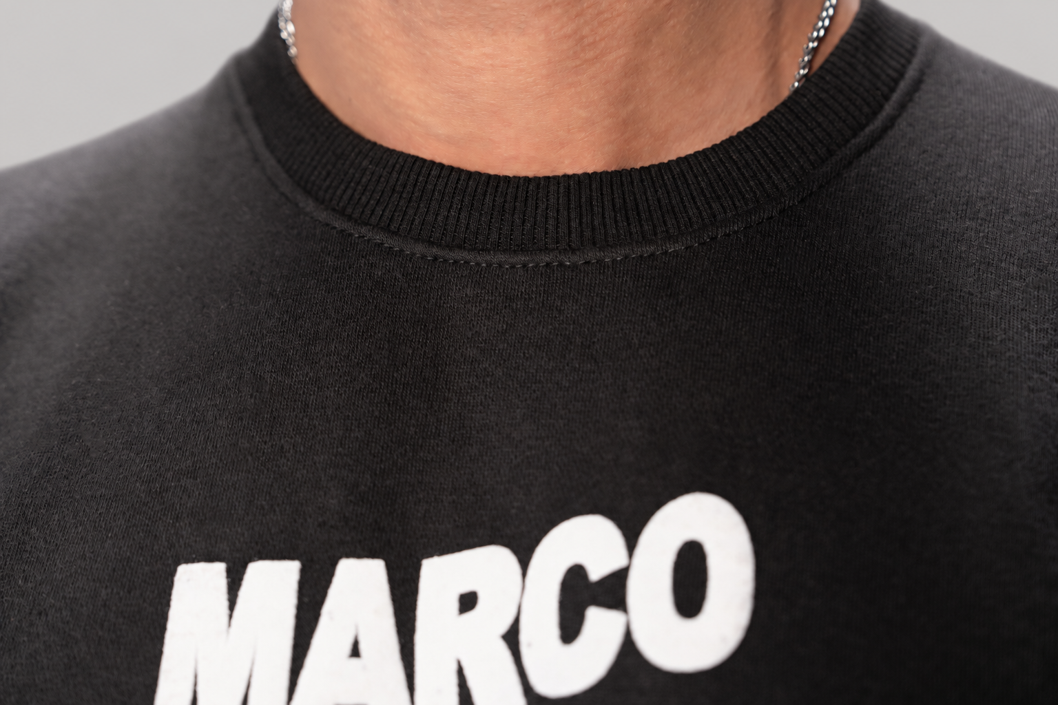 Raven Black Sweatshirt