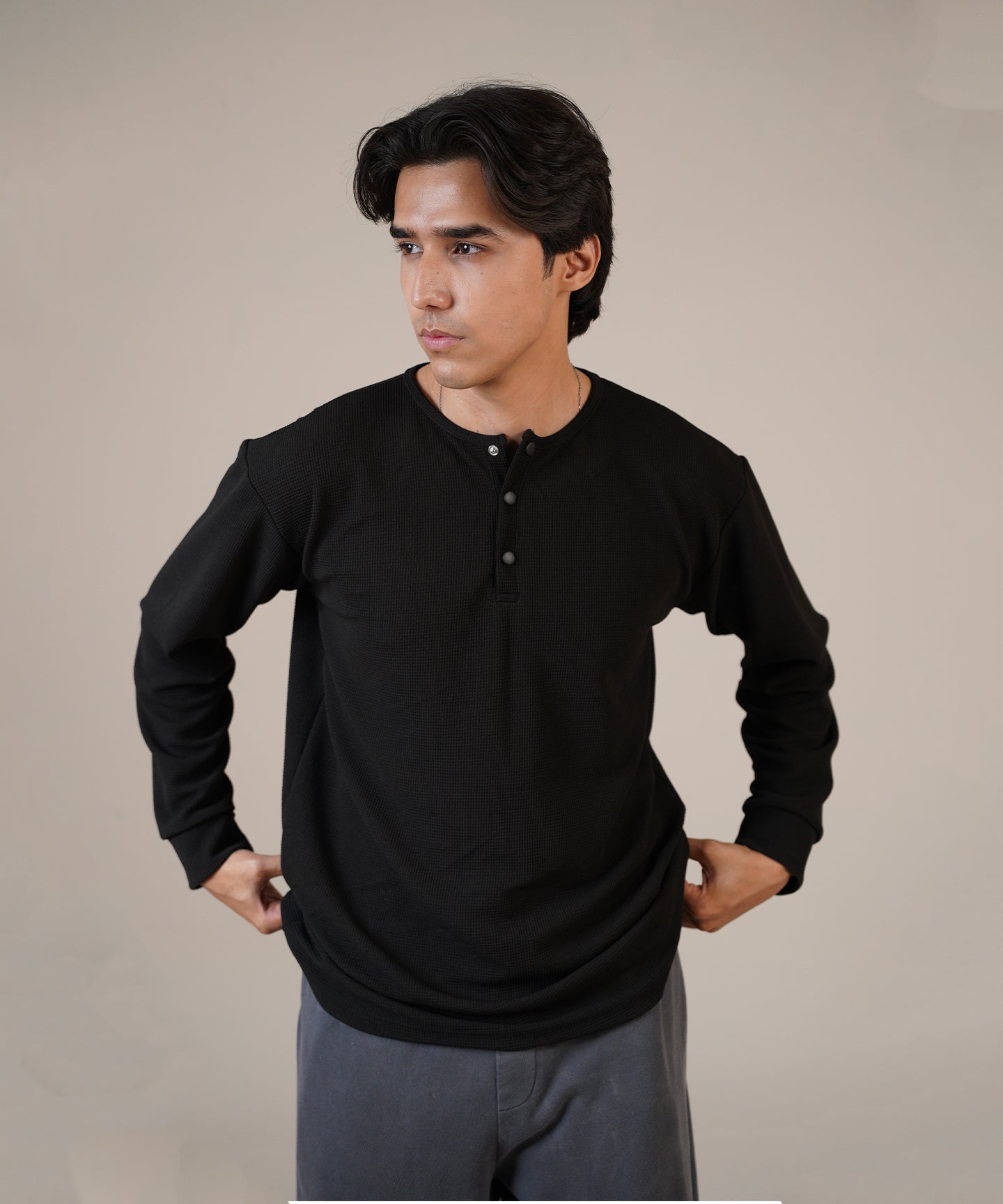 The Obsidian Henley