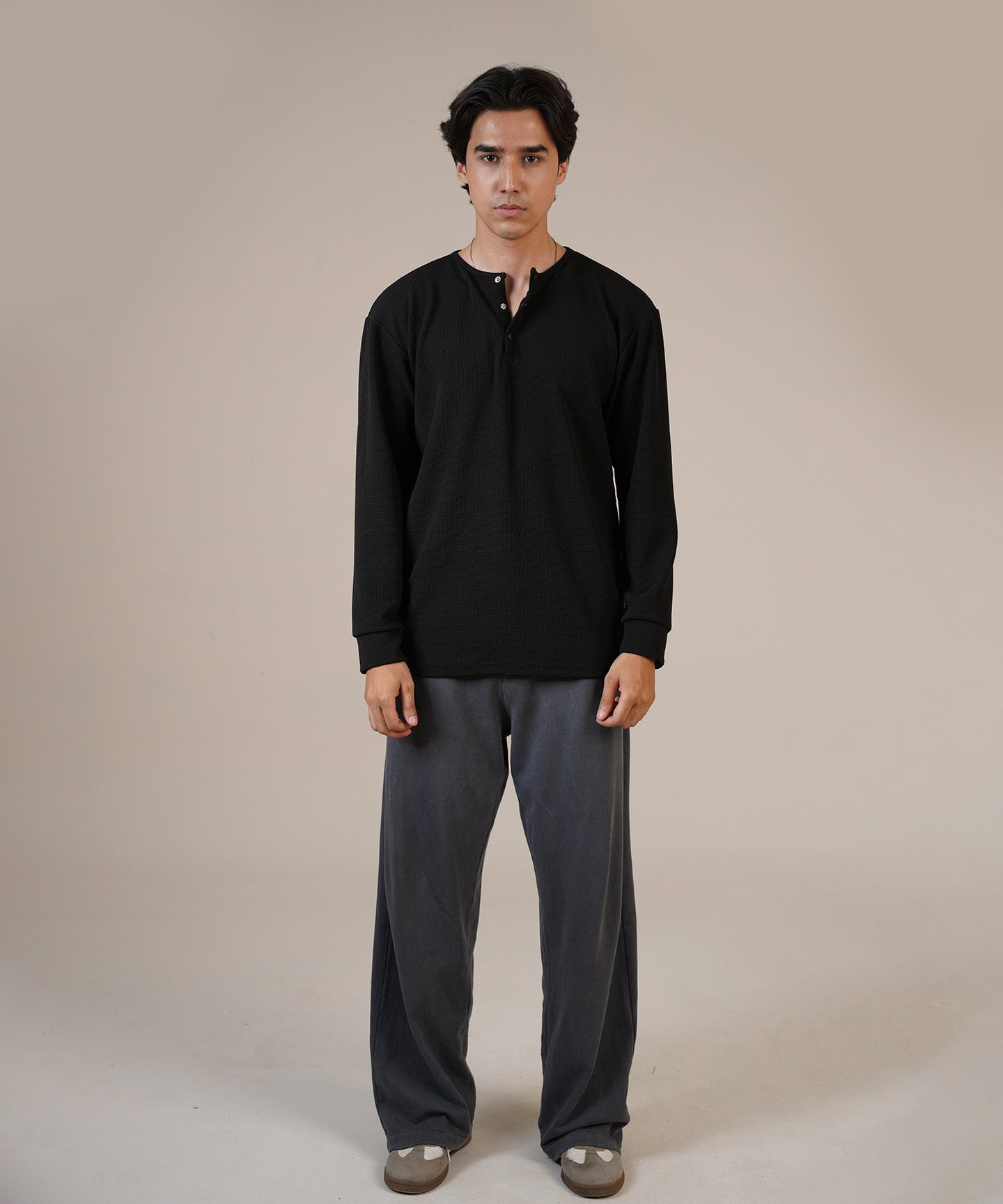 The Obsidian Henley