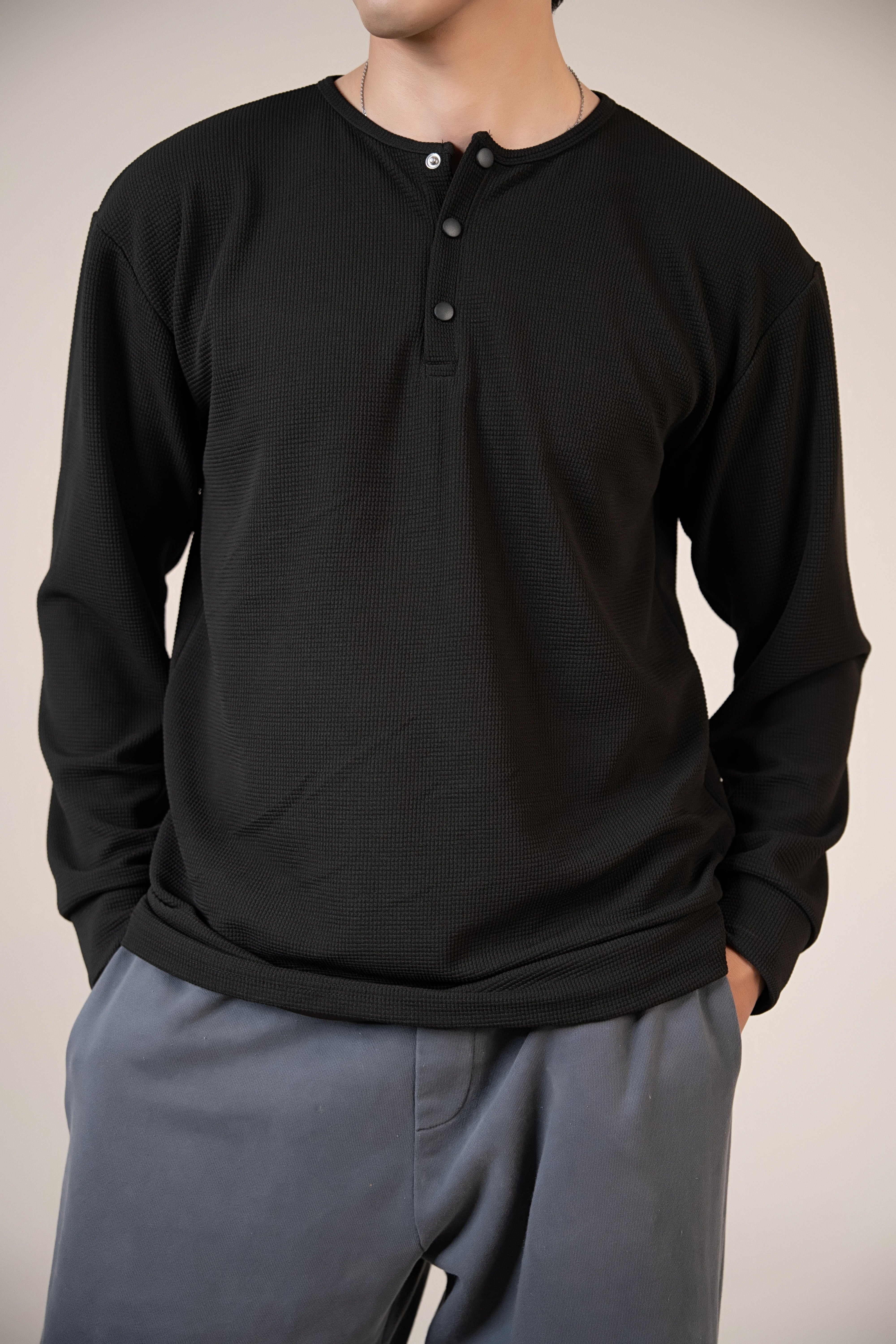 The Obsidian Henley