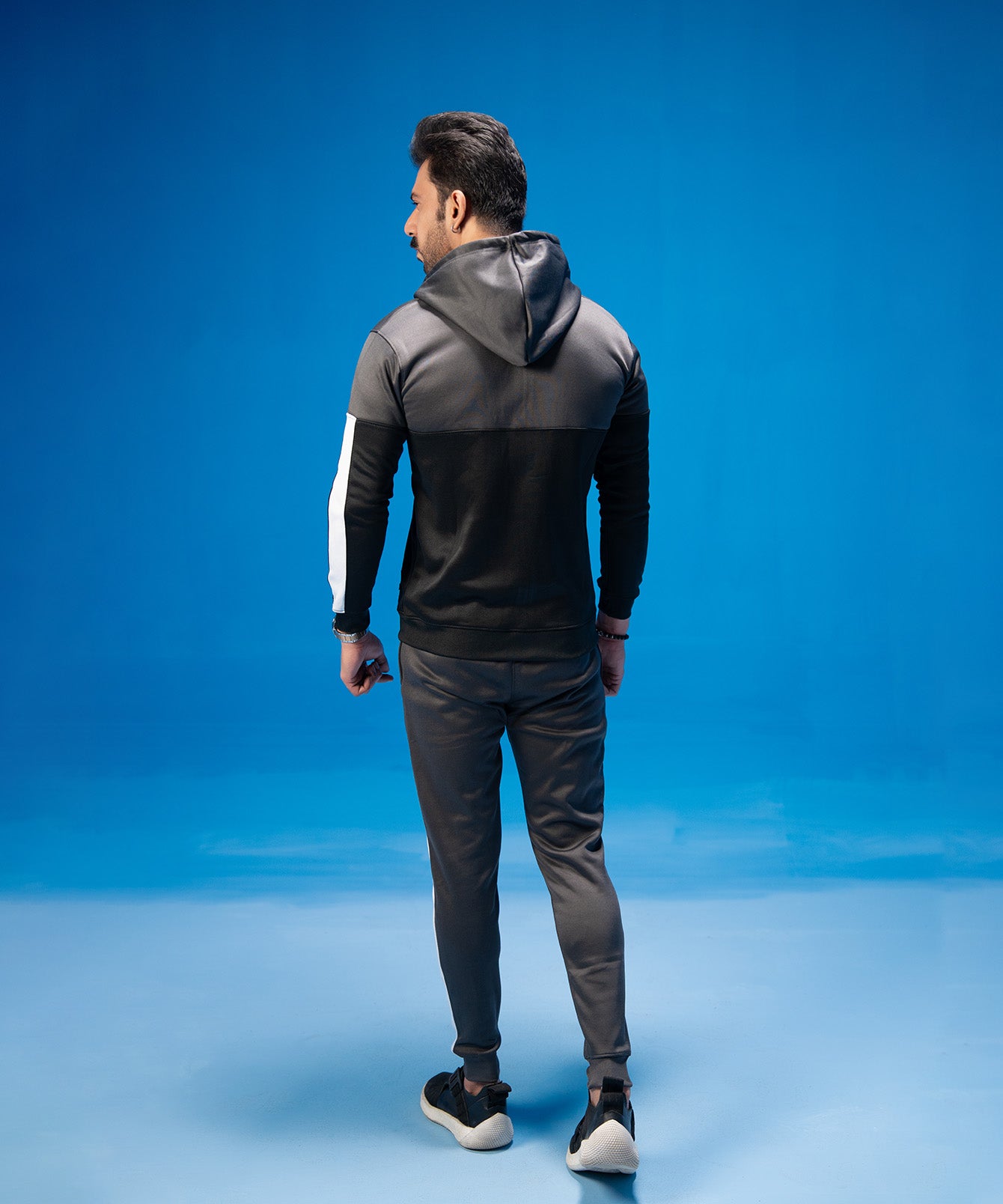 Onyx Gray Flexible Track suit